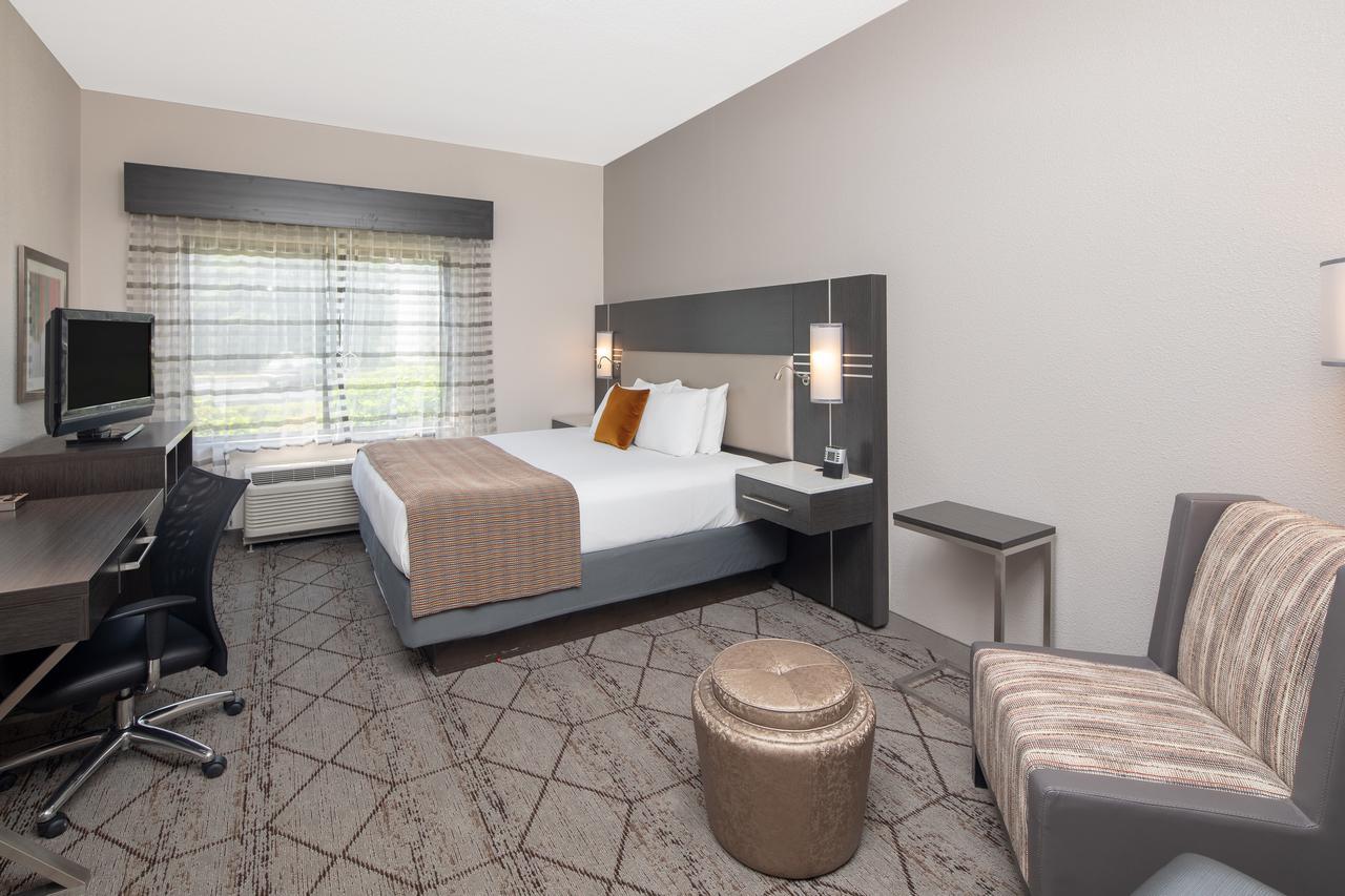 Wingate By Wyndham Greenville Airport Exterior photo