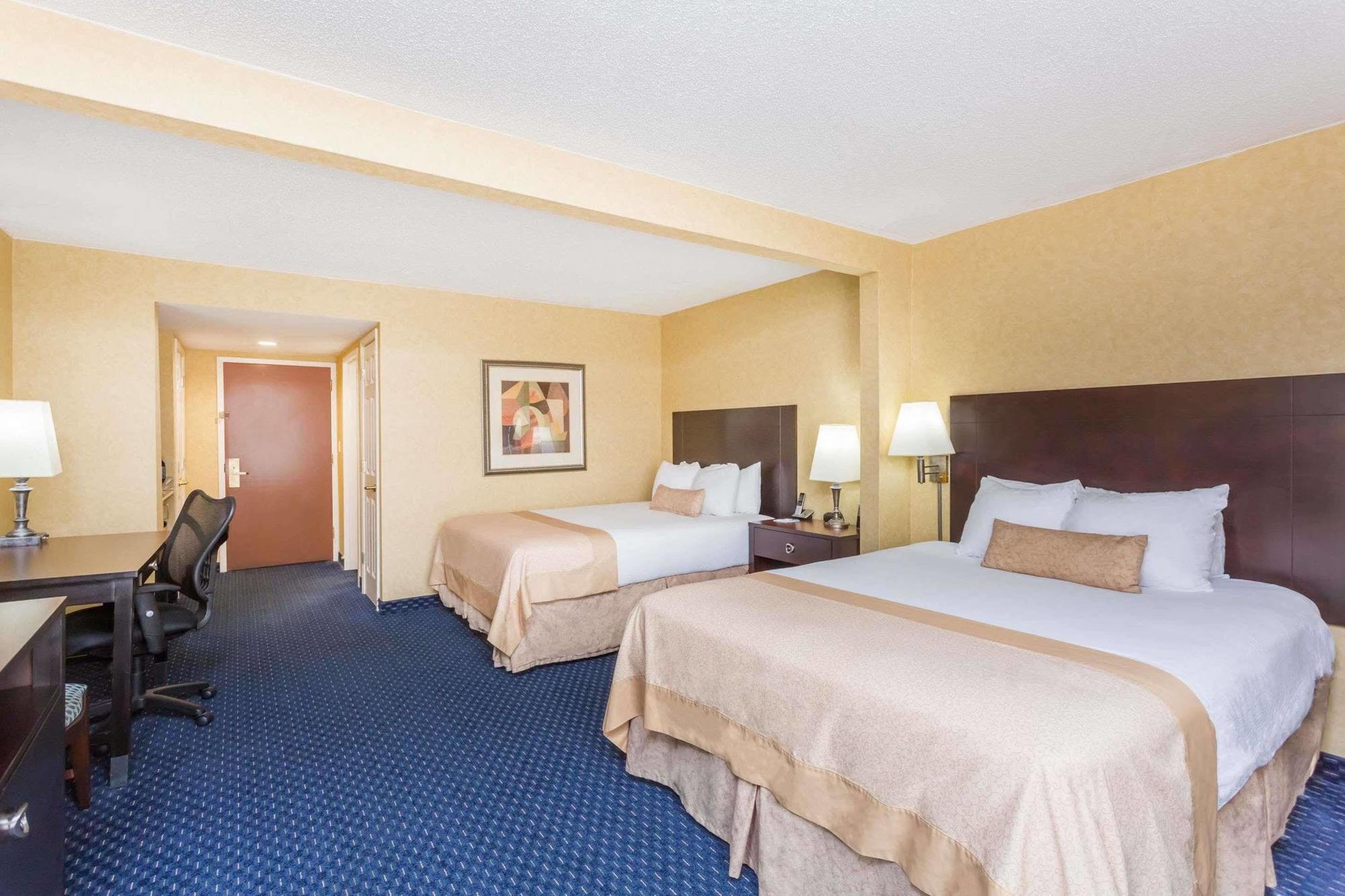 Wingate By Wyndham Greenville Airport Exterior photo